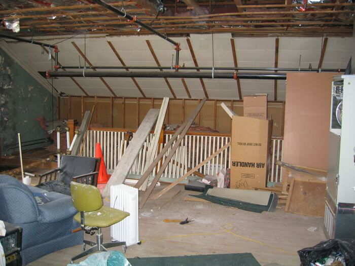 MilfordColliseum 099.jpgMilford Colliseum